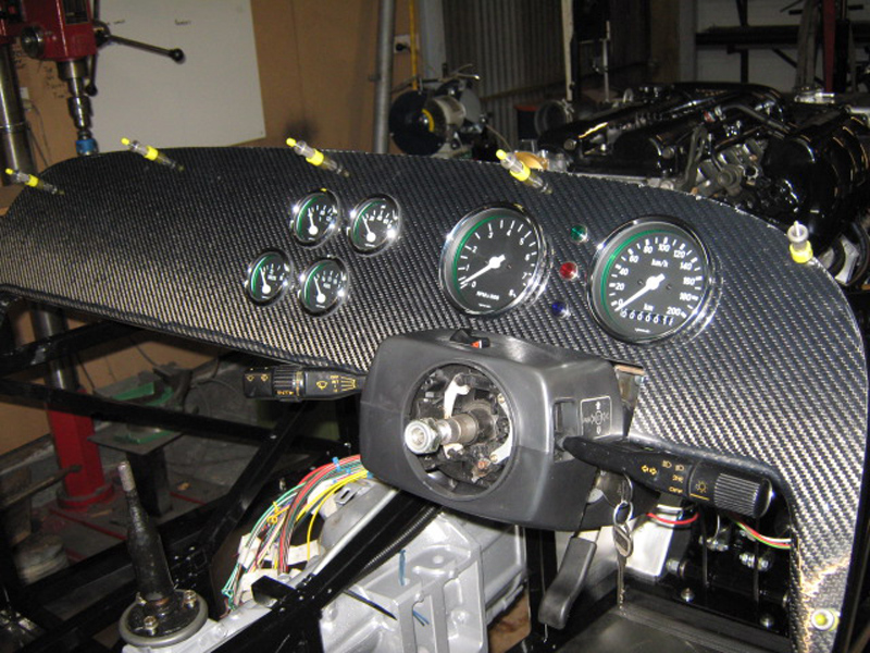 Dash carbon fiber ford #9